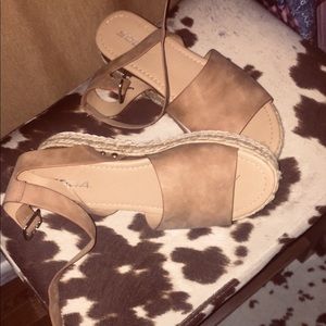 ~Espadrille Platform Sandals~